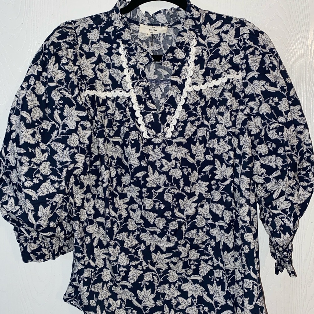 Entro Navy and White Floral Blouse